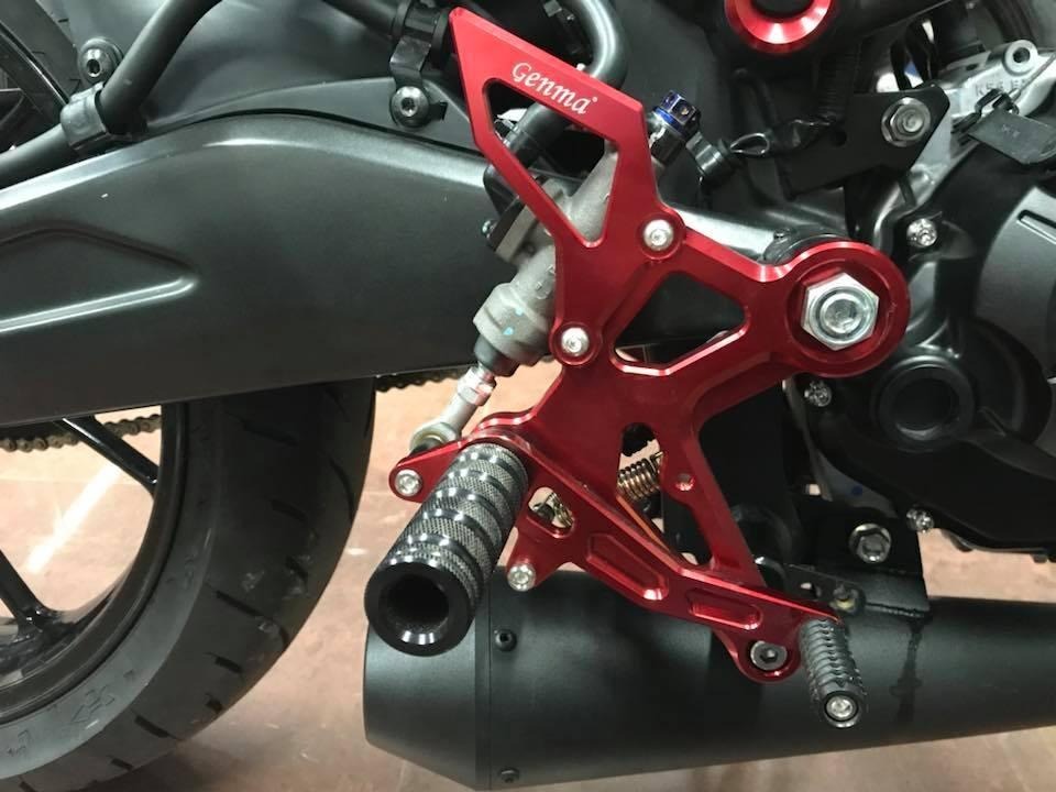 Motorrad Fußrasten Für CB125R/CB150R/CB300R - Verlängerungspads Rutschfest, Eloxiert 2019-2024