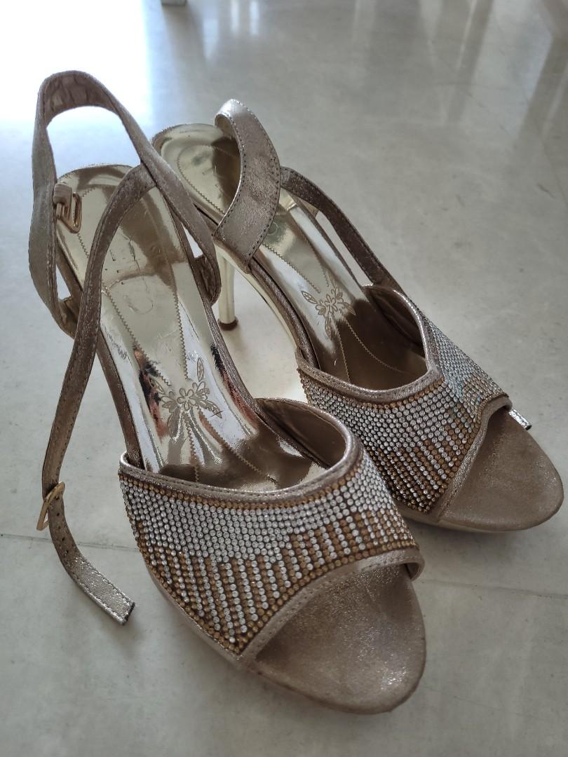 Gold studded heeled sandals sale