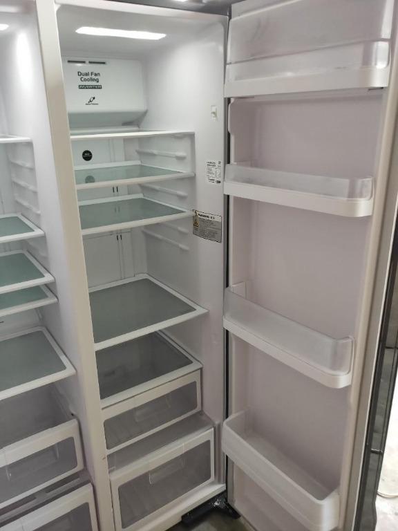 HITACHI RS705P2MS Sidebyside Glass Door Refrigerator 605L 750