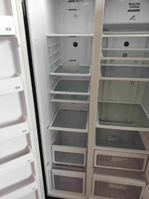 HITACHI RS705P2MS Sidebyside Glass Door Refrigerator 605L 750