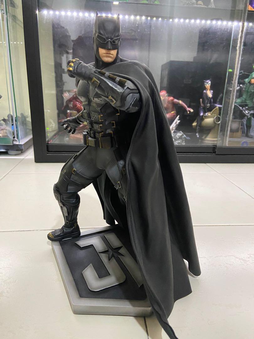 Justice League Tactical Suit Batman by DC Collectibles : 1/6 scale statue,  Hobbies & Toys, Collectibles & Memorabilia, Fan Merchandise on Carousell