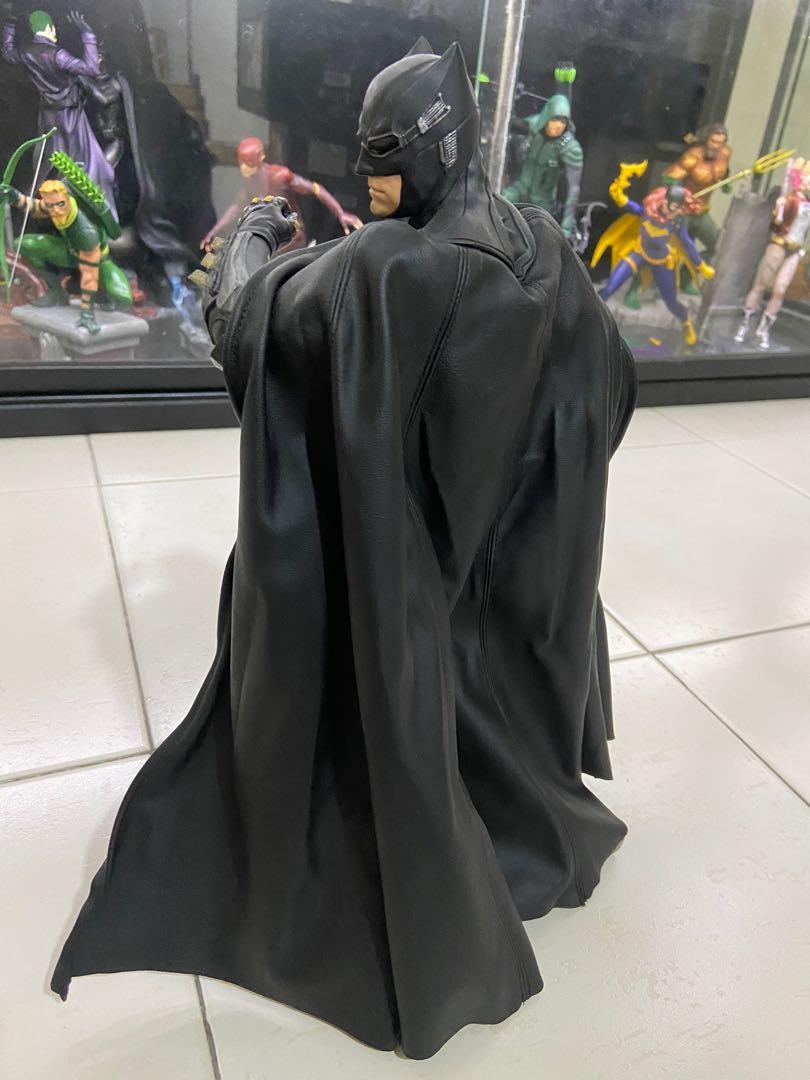 Justice League Tactical Suit Batman By Dc Collectibles 16 Scale Statue Hobbies And Toys 