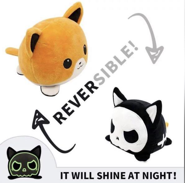reversible cat toy