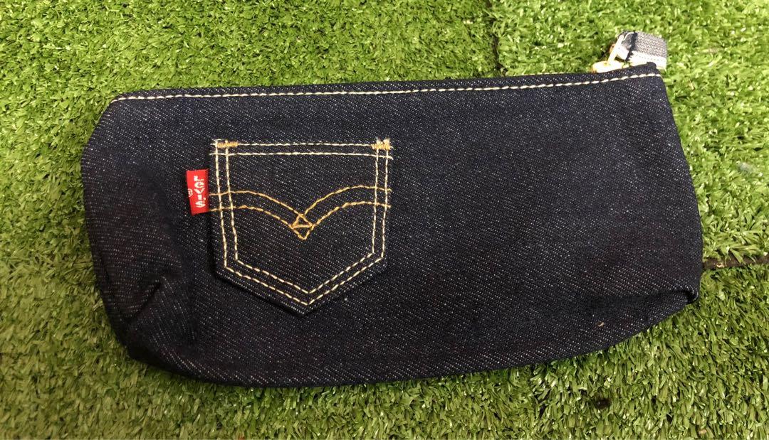 levis pencil case
