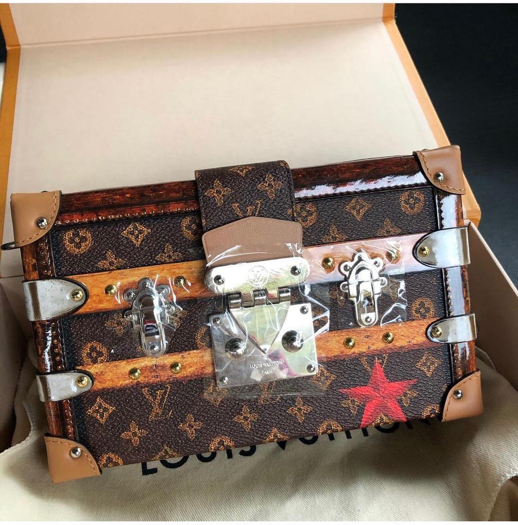 LV Bag (Vintage, Petit Monogram Bucket Bag), Women's Fashion, Bags &  Wallets, Shoulder Bags on Carousell