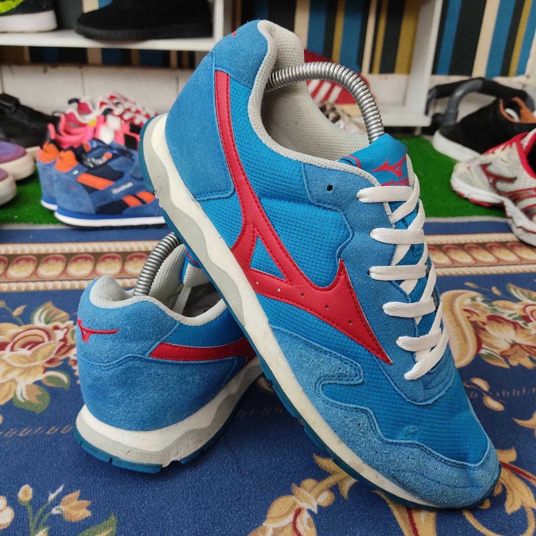 Mizuno skyroad hot sale