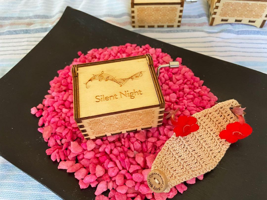 Music box Christian Songs, Hobbies & Toys, Music & Media, Music