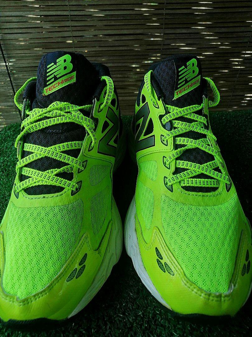 New balance tech ride 680 top