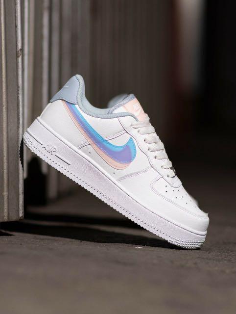 swoosh af1