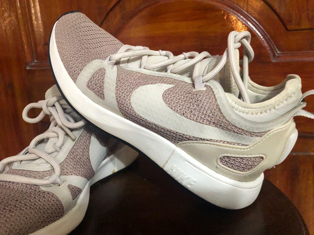 Nike duel racer womens 2025