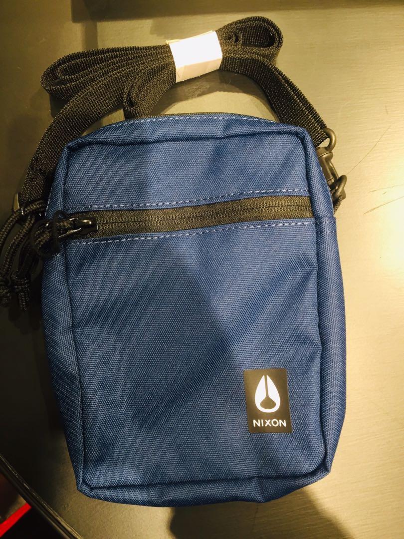 Nixon sling online bag