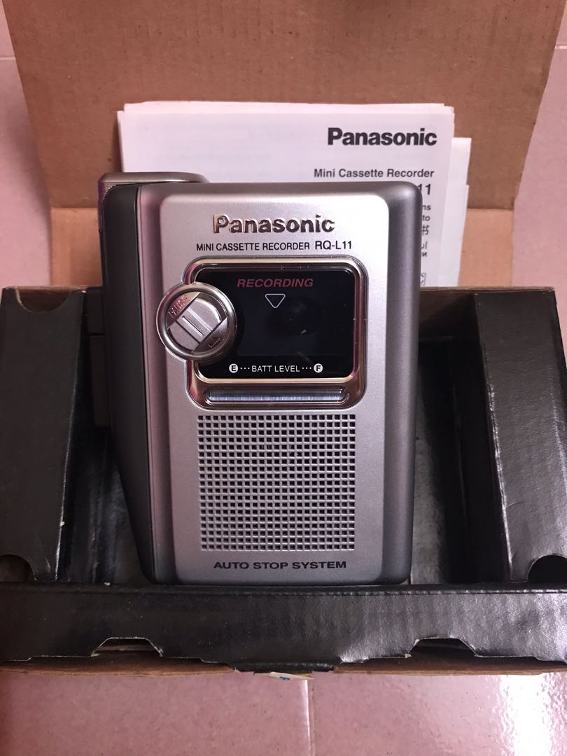 Panasonic Mini Cassette Recorder RQL11, Audio, Portable Music Players
