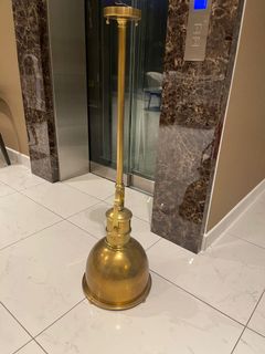 (Category: ) located in . Submitted by upcycletodeclutter (Listing ID 1139141286, Image 1). Description: .