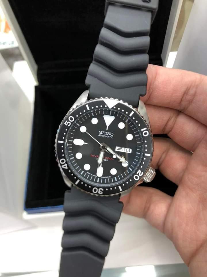 Seiko automatic rubber strap deals