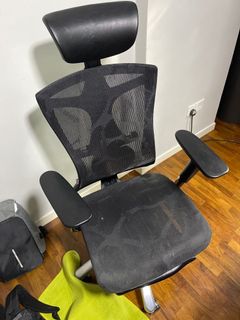 (Category: ) located in . Submitted by genietoast (Listing ID 1139066034, Image 1). Description: .