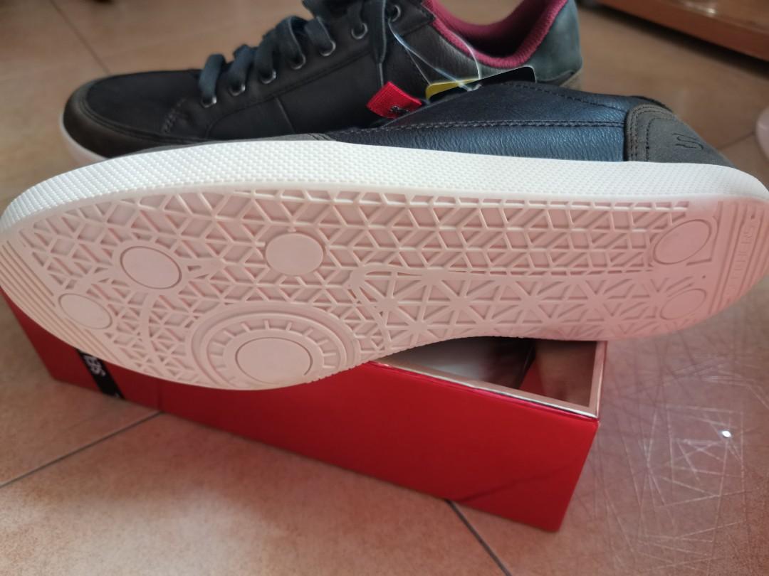 Skechers streetwear deals mens uk