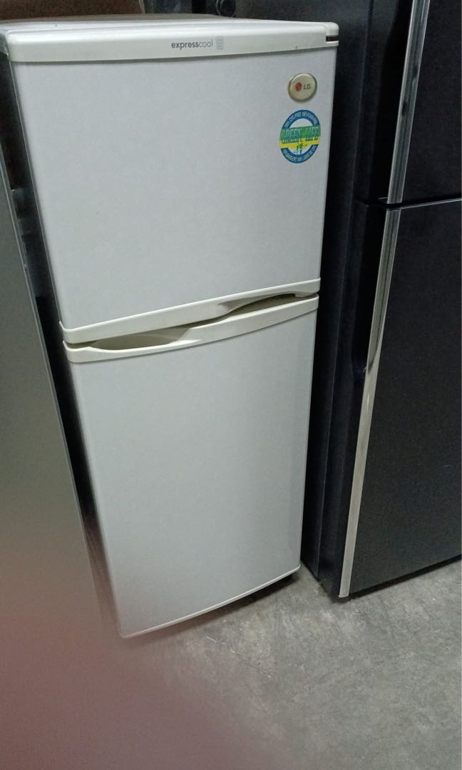 lg fridge medium