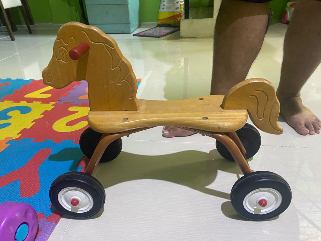 Radio flyer horse on wheels store