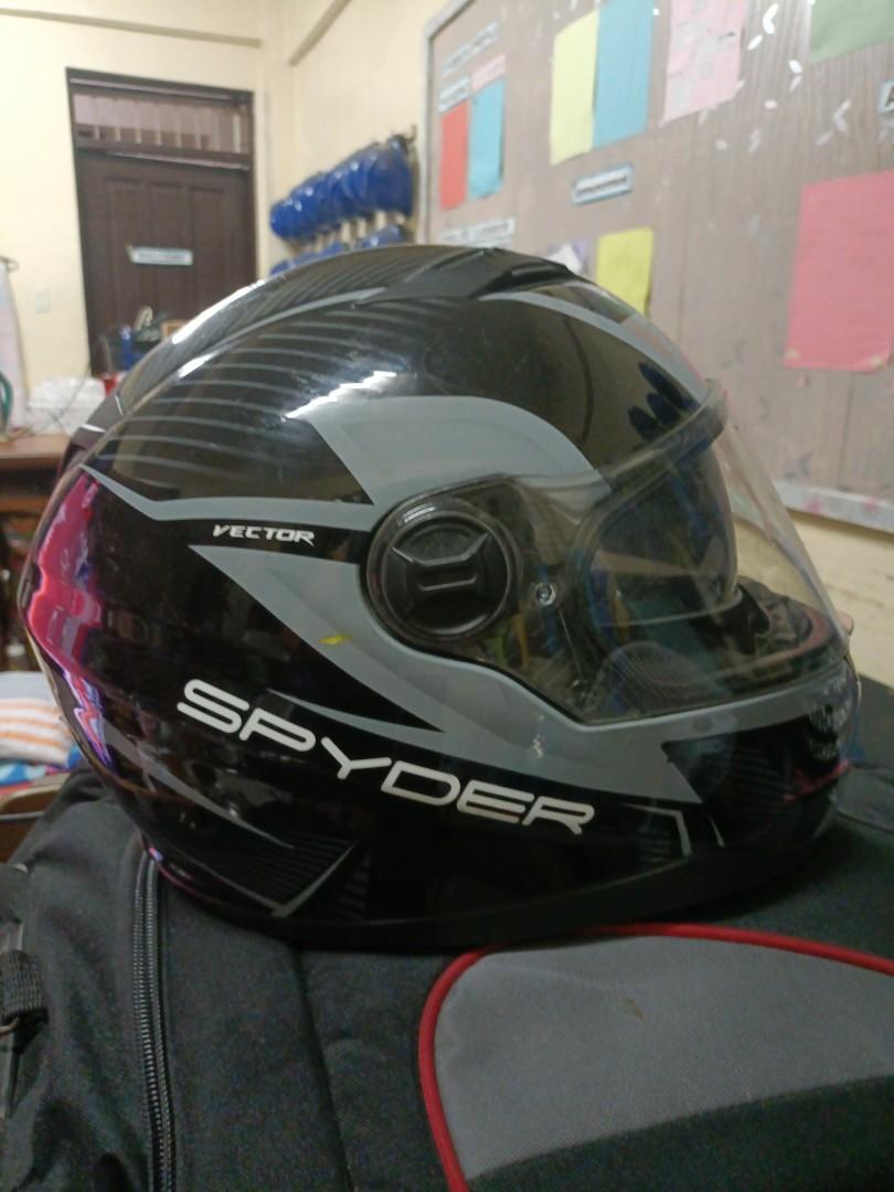 Spyder vector sales helmet price