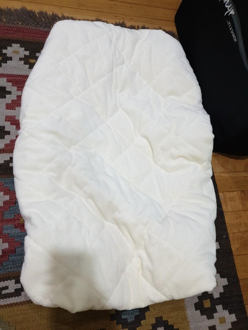 Valco hotsell travel cot