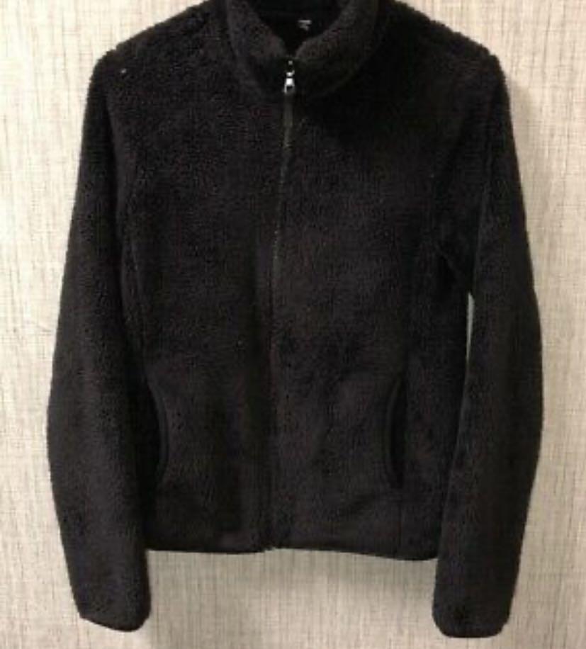 Uniqlo black fleece jacket Men s Fashion Coats Jackets and Outerwear on Carousell