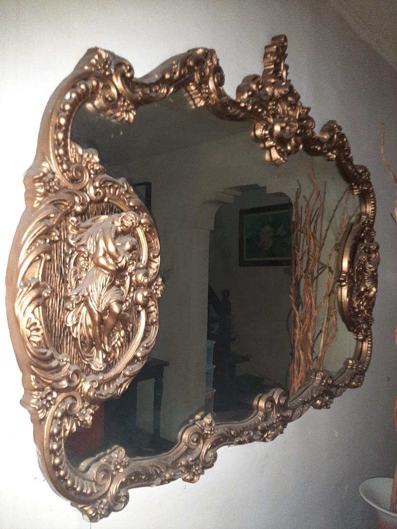 Wooden wall mirror for sale (Category: Mirrors) located in Quezon City. Submitted by ronronronnn (Listing ID 1139076301, Image 2). Description: For sale wooden mirror wall used for almost 1 year but no issues bought from an chinese antique store for 7,500. selling it for only 4,000 diameters= 60 inches width and 45 inches height free delivery po within cubao area.