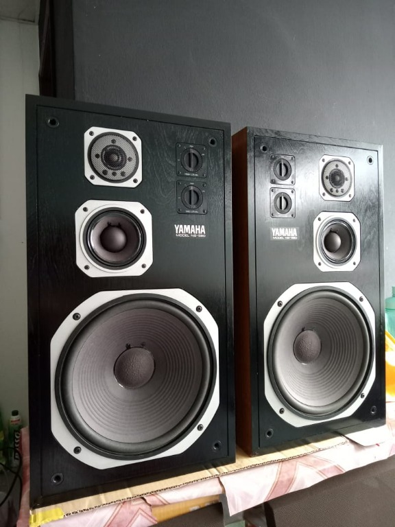 Yamaha NS 590