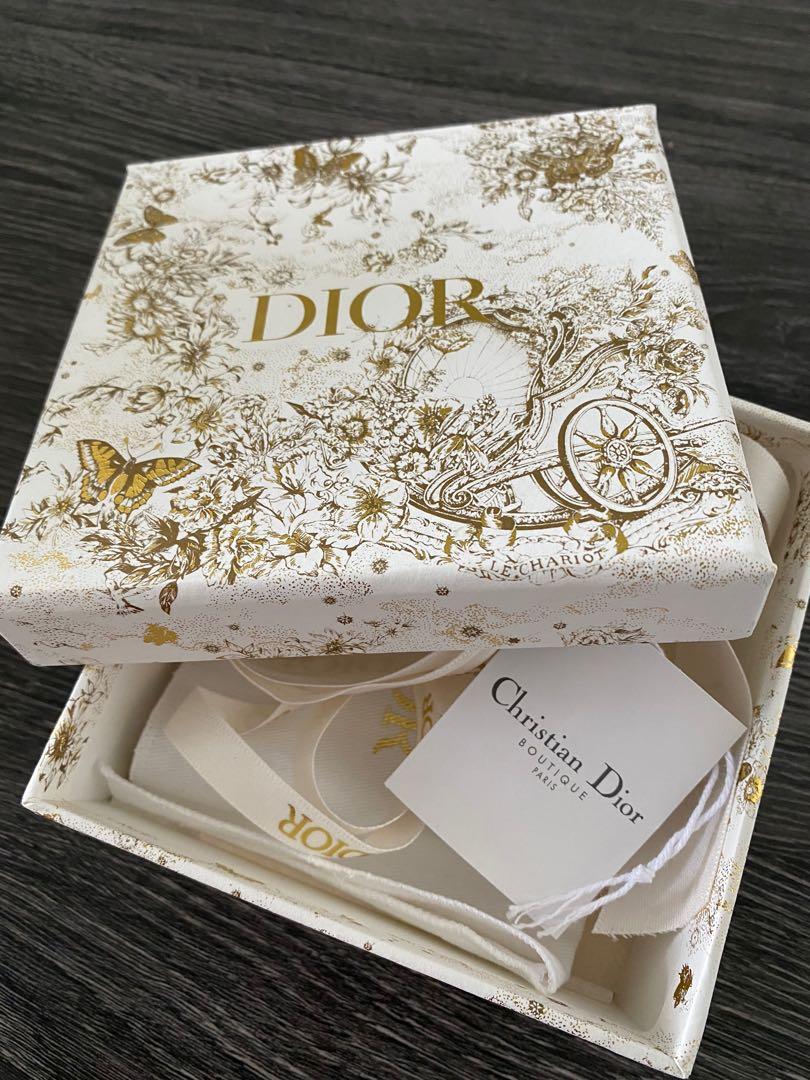 Shop Christian Dior 30 MONTAIGNE AVENUE CARD HOLDER (S2192UQBE_M900) by  SaKURa_JAPAN