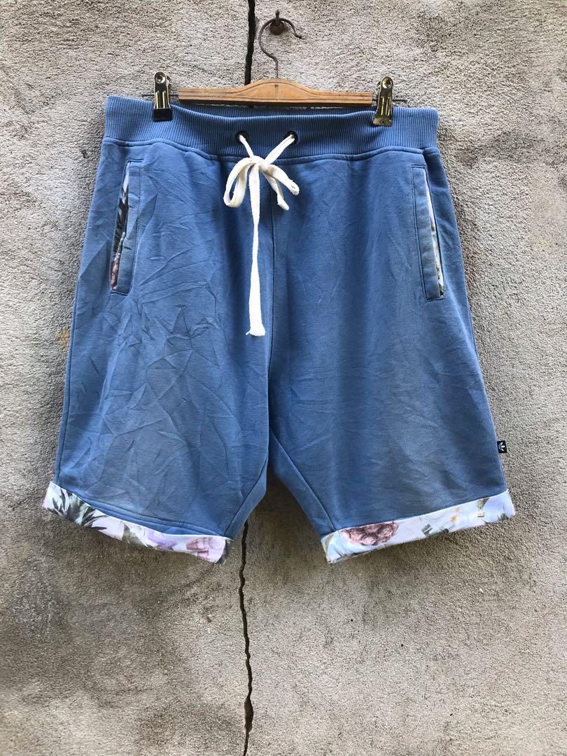 adidas short pant, Women's Fashion, Bottoms, Shorts on Carousell
