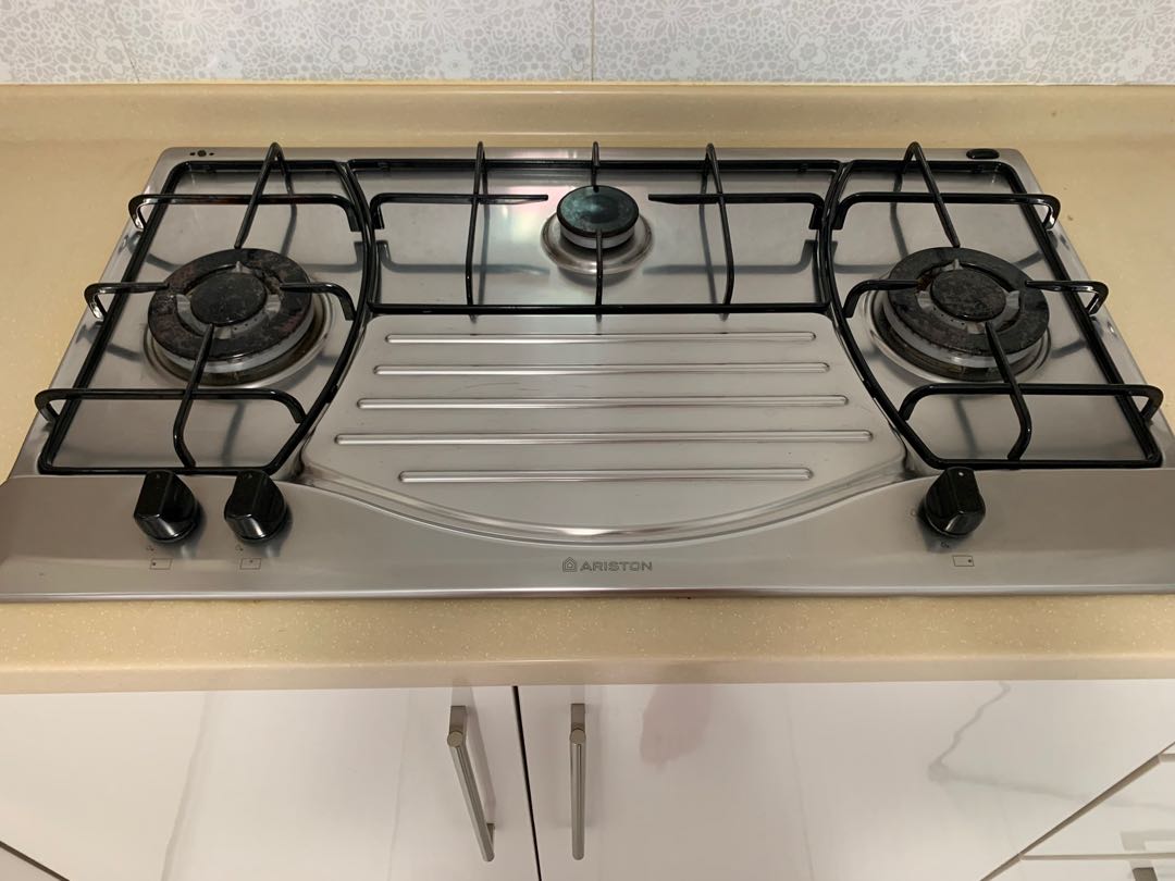 Ariston gas hob, TV & Home Appliances, Kitchen Appliances, Hobs & Hoods