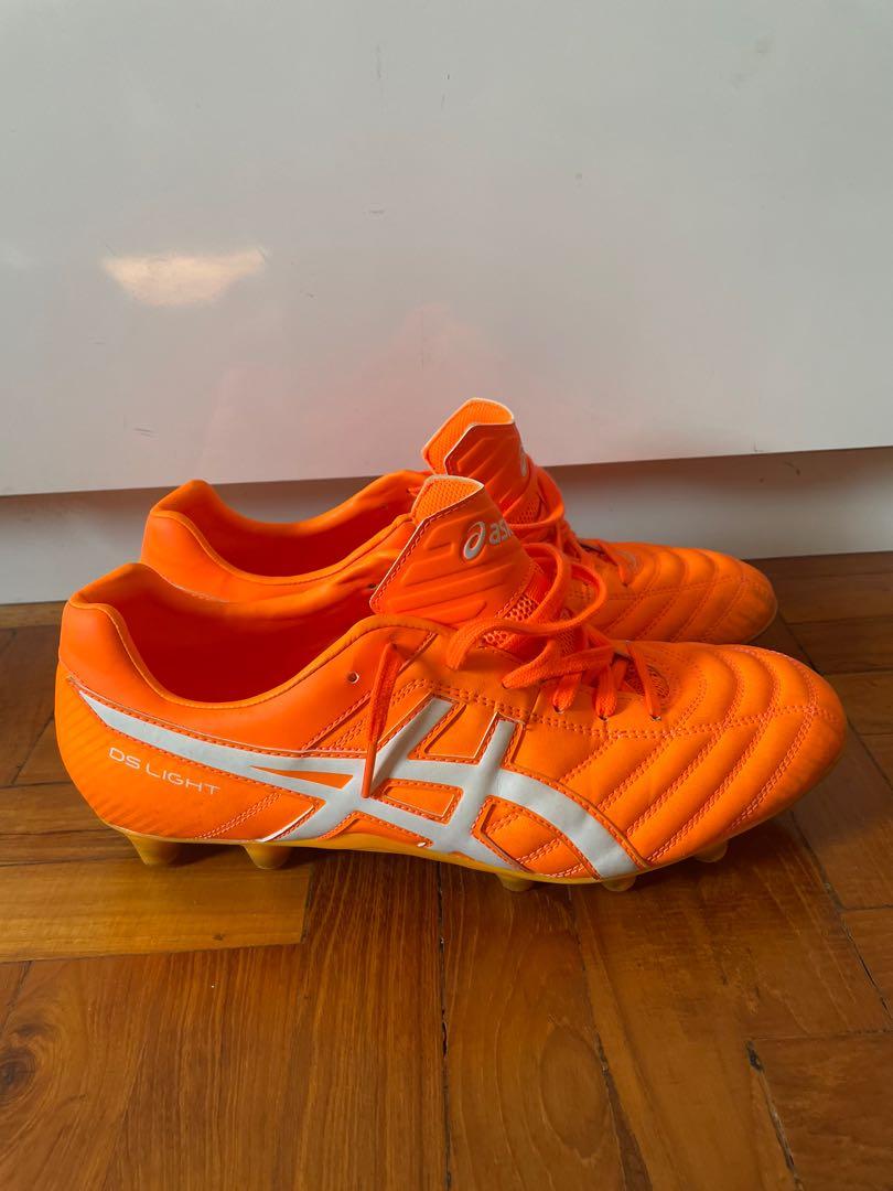 Ee sale football cleats