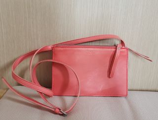 （分類：）位於 。 由 chkbeelai 提交（商品編號 1139268924，圖片 1）。簡介： 。