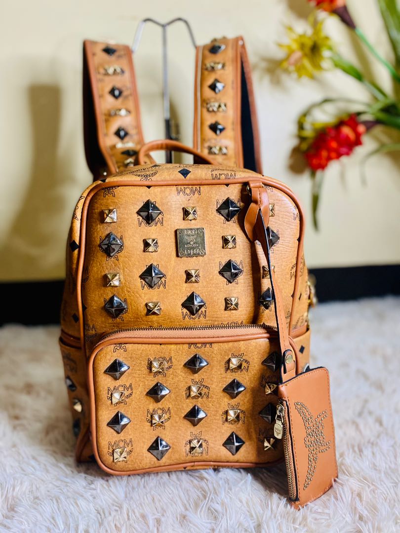 Authentic MCM Medium Backpack for sale, Women's Fashion, Bags & Wallets,  Backpacks on Carousell