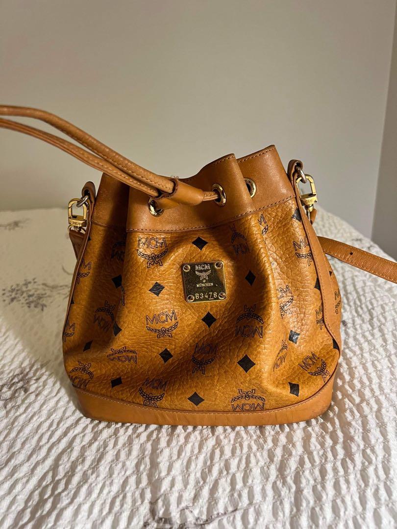 Mcm bucket cheap bag price
