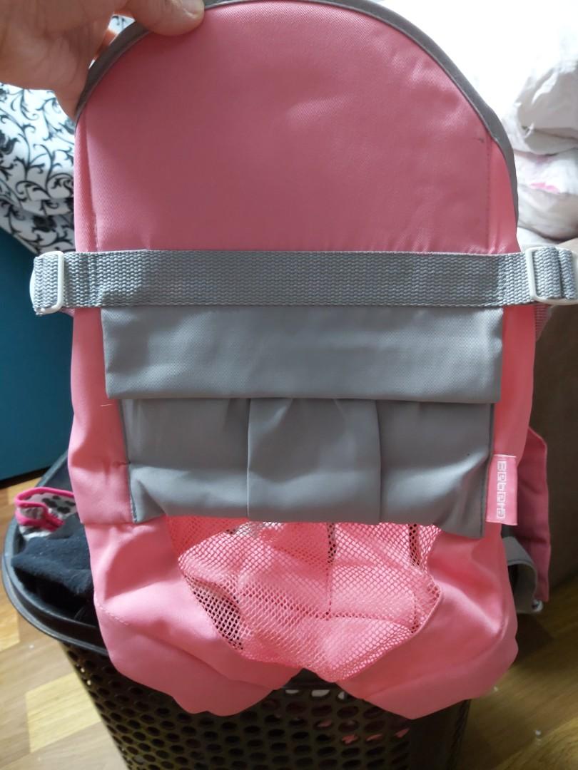 Bebeta baby carrier (Category: Carriers & Slings) located in Quezon City. Submitted by Mhia17 (Listing ID 1139252155, Image 1). Description: may stain na yellow, hindi ko pa na try labhan..