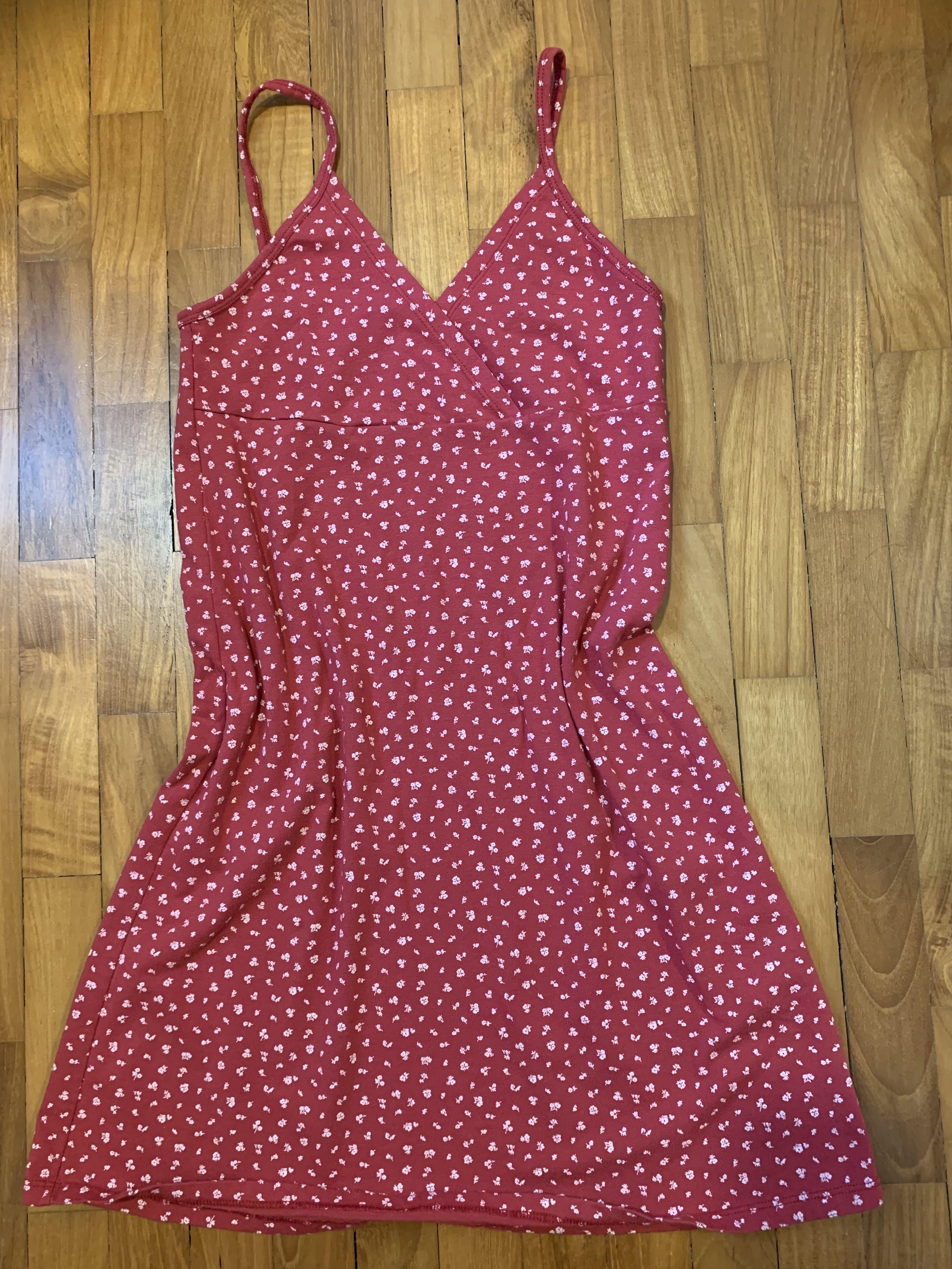 red and white floral brandy melville amara dress, i