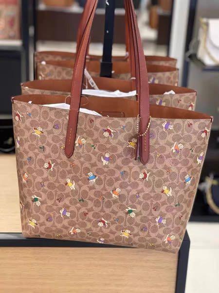 Coach highline store tote