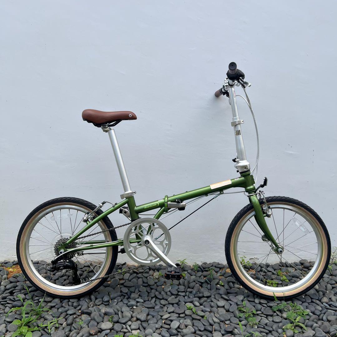 Dahon boardwalk 2025 d7 classic