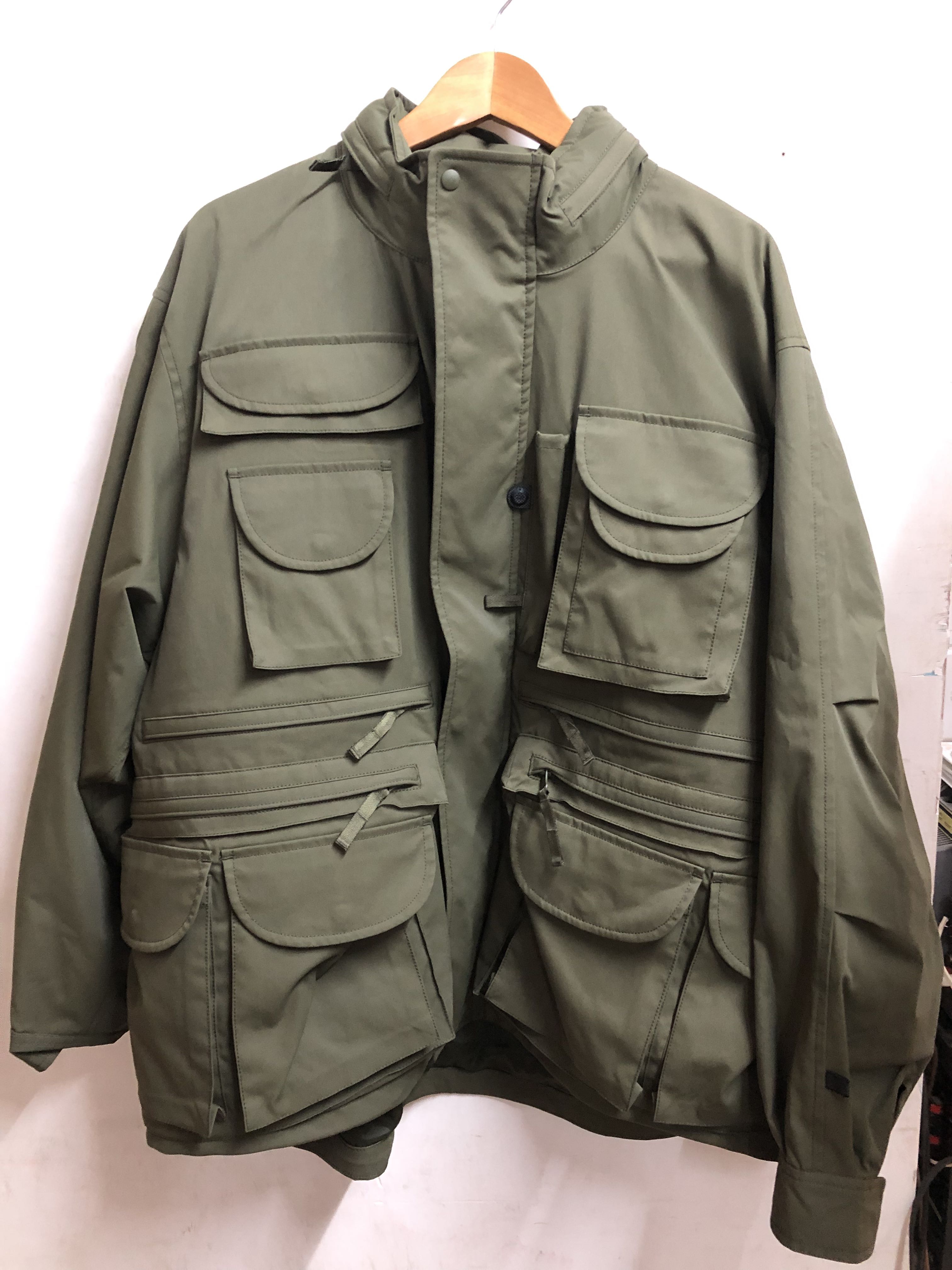 Daiwa Pier39 TECH PERFECT FISHING jacket, 男裝, 外套及戶外衣服
