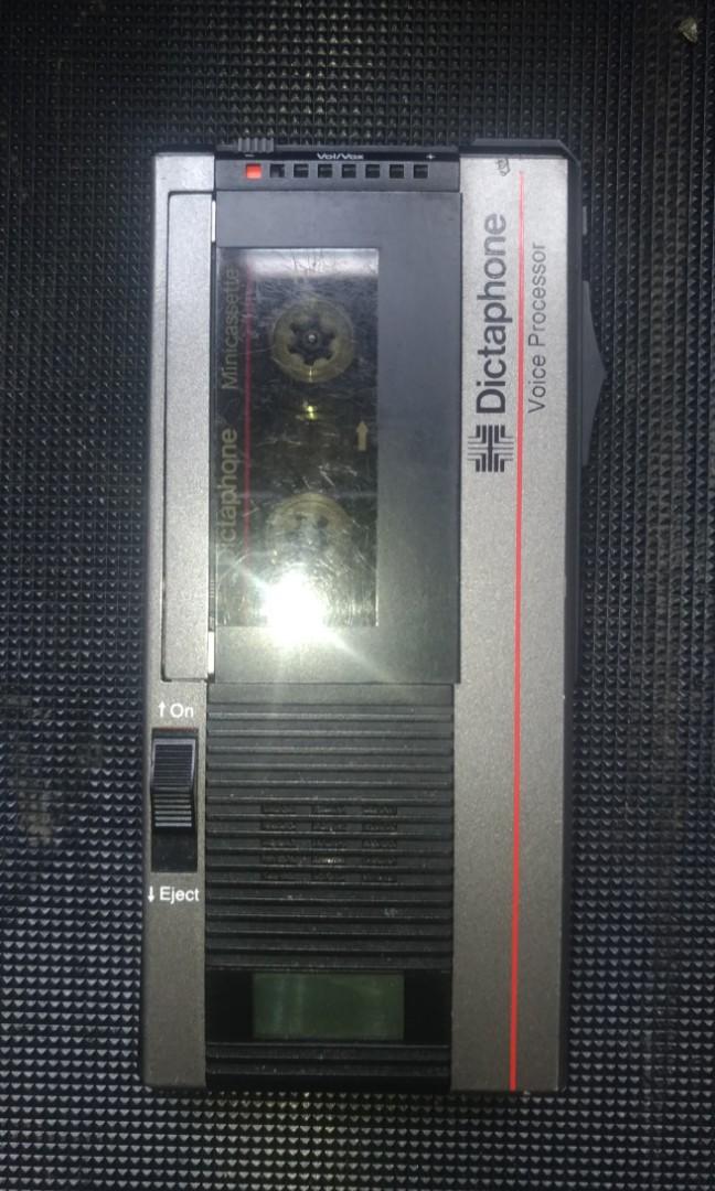 Dictaphone Voice Processor (Category: Voice Recorders) located in Antipolo. Submitted by carnagevisors1990 (Listing ID 1139270960, Image 1). Description: Vintage voice recorder Dictaphone, Made in Japan. With Power, umiikot. hindi ko alam panu magrecord. with free tape inside. 3v or 2AAA batteries. meron tunog speakers. As Is, manage your expectations. Location, Antipolo City..