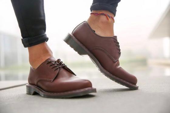 Dr marten clearance octavius