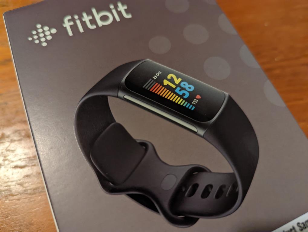 Fitbit Charge 5 Black/Graphite Stainless Steel Fitness Tracker, Mobile
