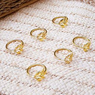 Gold leaf napkin ring
