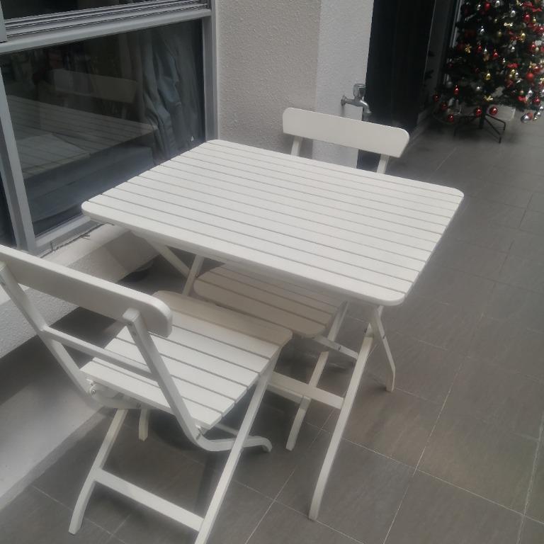 Ikea Malaro white outdoor table and 2x chairs