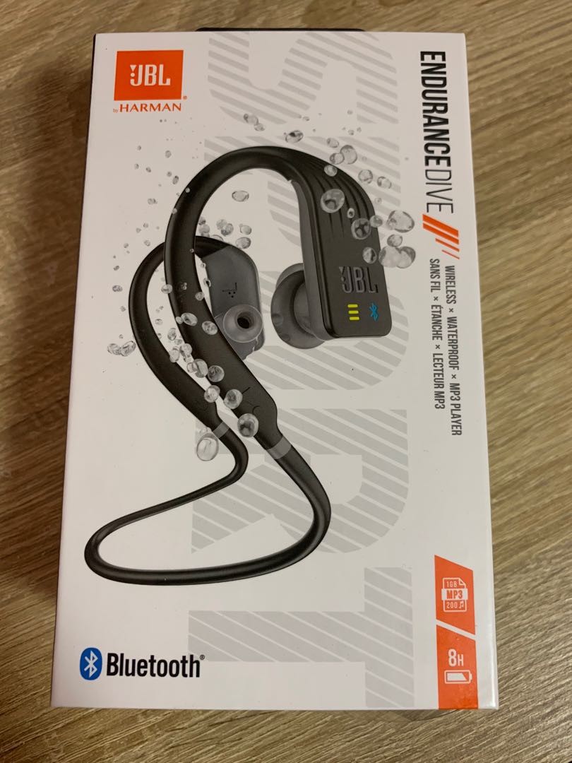 Bluetooth jbl sales endurance dive
