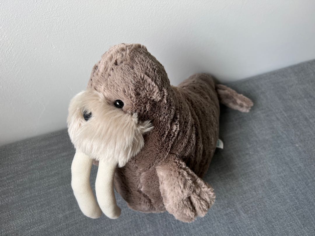 Willie walrus jellycat clearance