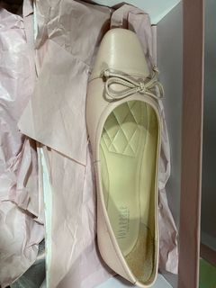 （分類：）位於 。 由 wackyy 提交（商品編號 1139365246，圖片 1）。簡介： 。