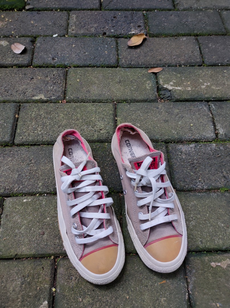 agen sepatu converse original