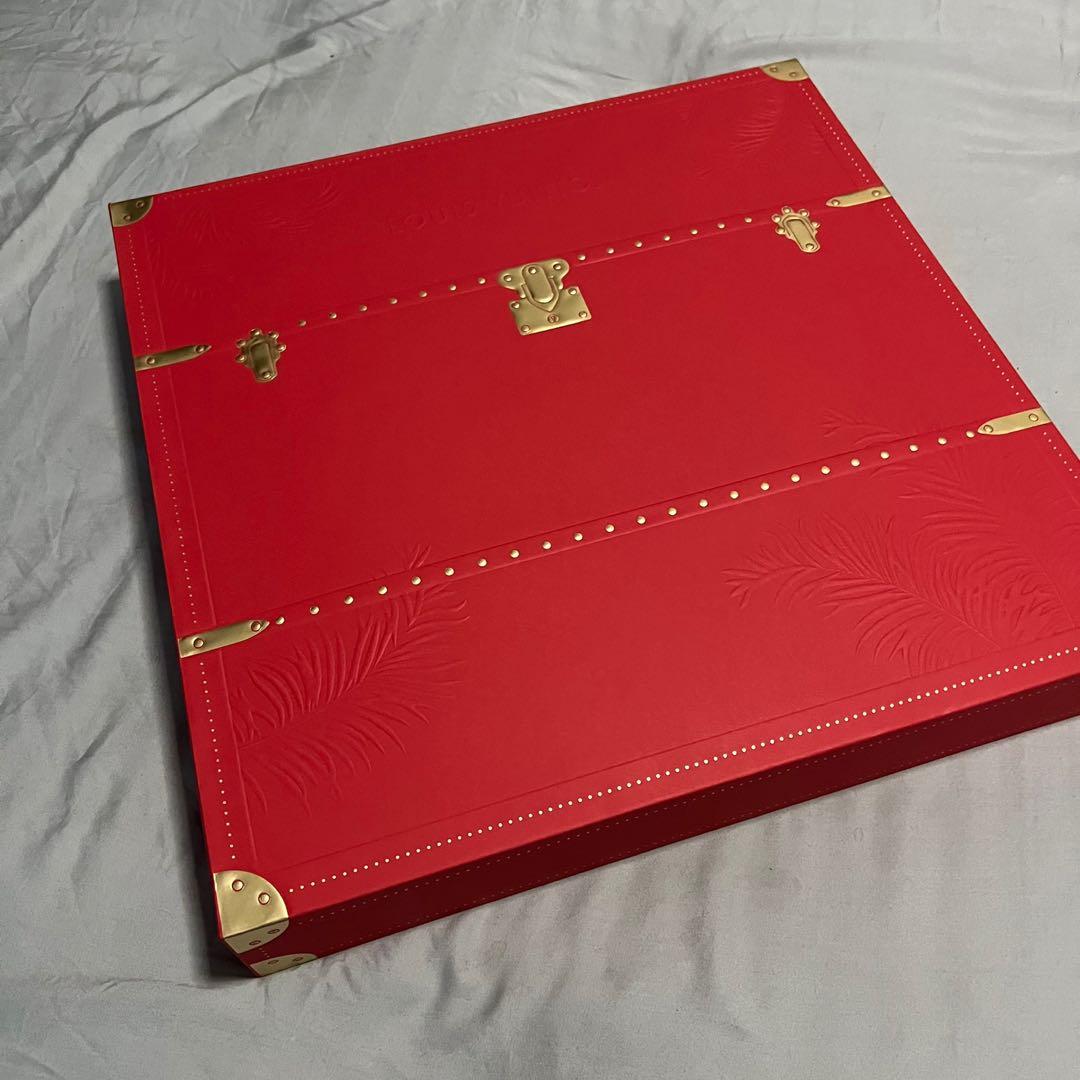 HOT Louis Vuitton Red Custom Pajamas Set • Kybershop