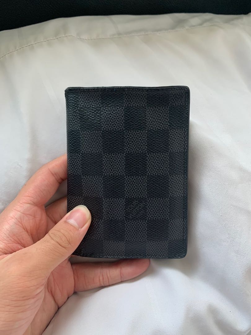 Louis Vuitton Long Flap Wallet for Men and Women LV Monogram tag bag  CA0918, Men's Fashion, Watches & Accessories, Wallets & Card Holders on  Carousell